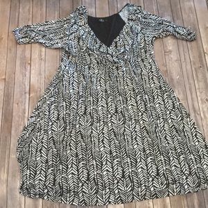 IGIGI 18/20 Black and White Dress